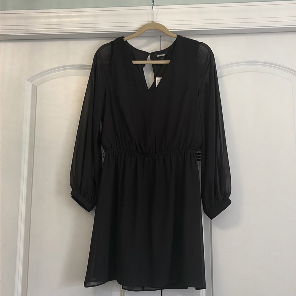 Brand new with tags! Cute black Express chiffon dress! Size medium!